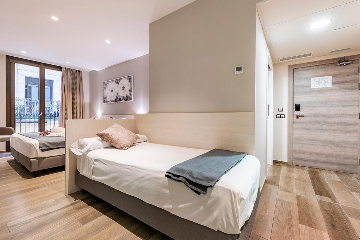 Centre Hotel