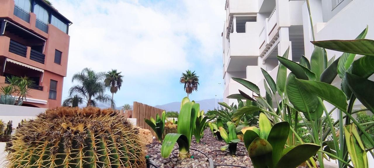 Kentia Golf Playa Granada Apartamento *