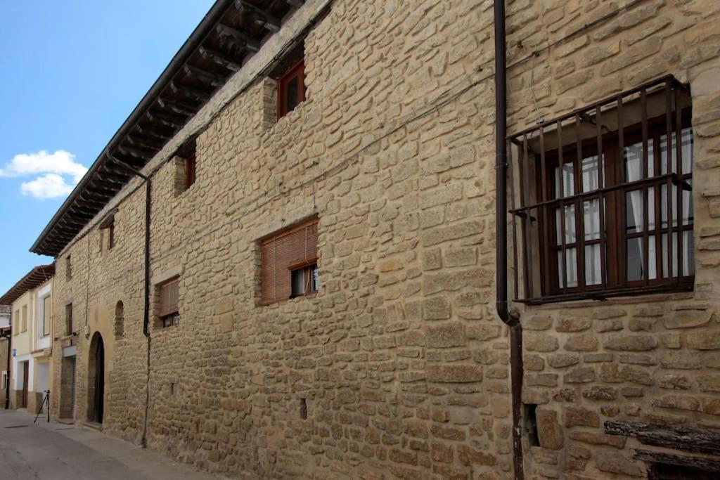 Сasa de vacaciones Medieval House Near Pamplona *