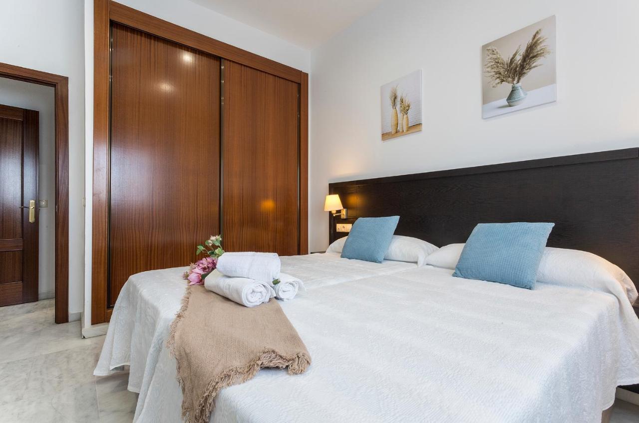 Acceso Sevilla Piscina Moderno Parking Gratis Apartment Bormujos