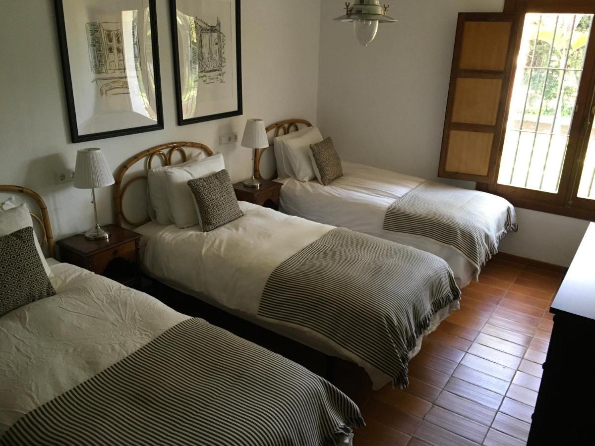 Gitanillas, With Heated Pool, Villa