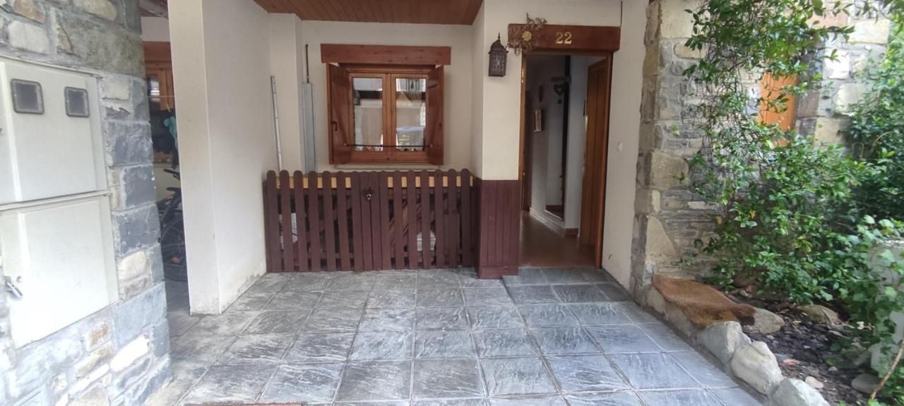 Unifamiliar Con Jardin Vu-huesca-22-315