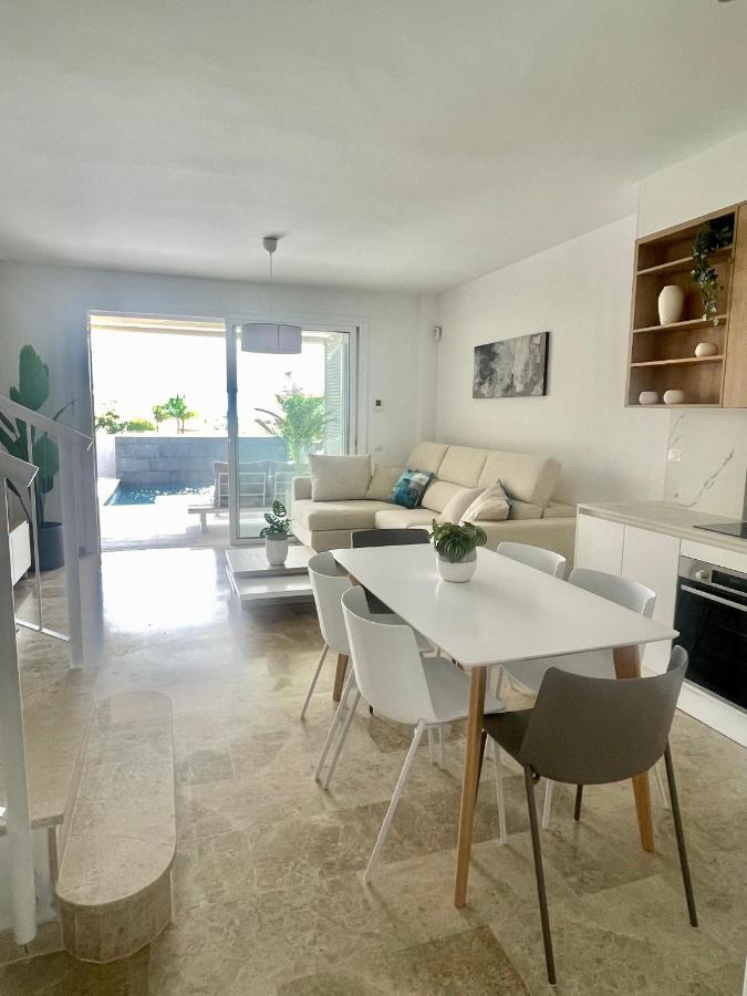 The Retreat House - Private Pool Apartamento