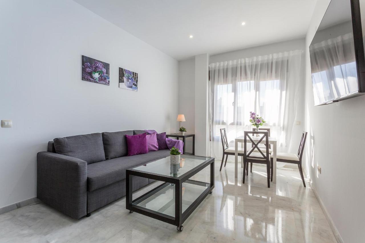 Apartment Acceso Sevilla Piscina Moderno Parking Gratis *