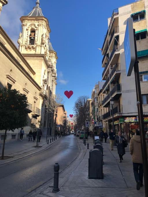Apartamento Junto A Catedral Apartment *