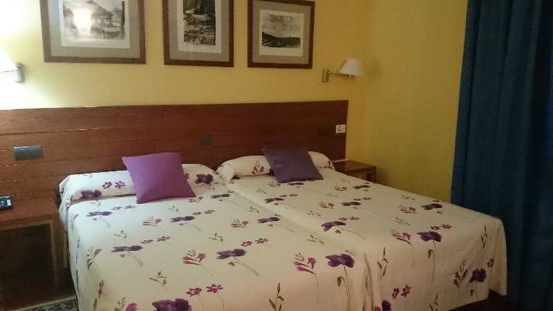 Hotel Rural Vado Del Duraton 3*