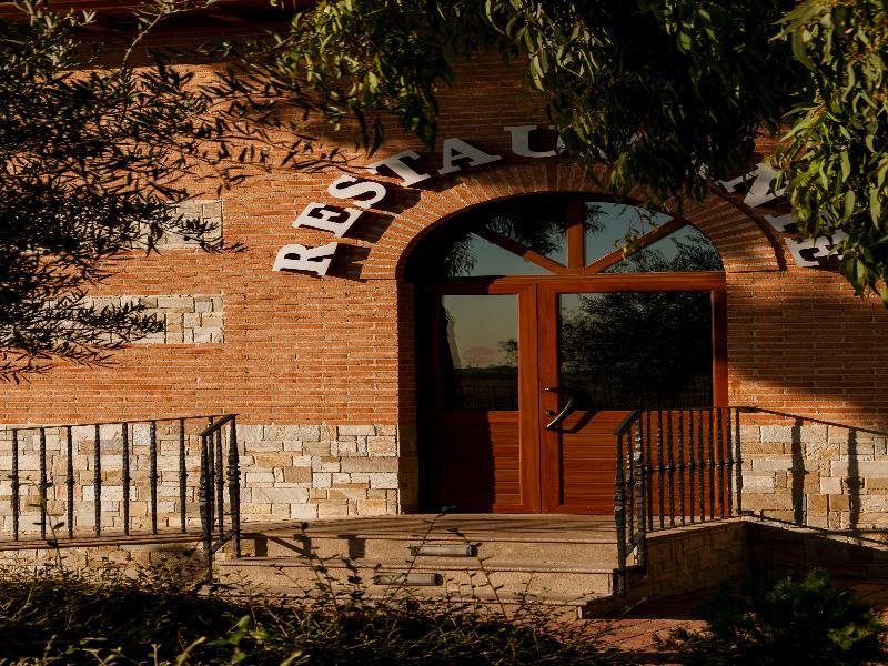 Hotel Comendador 4*