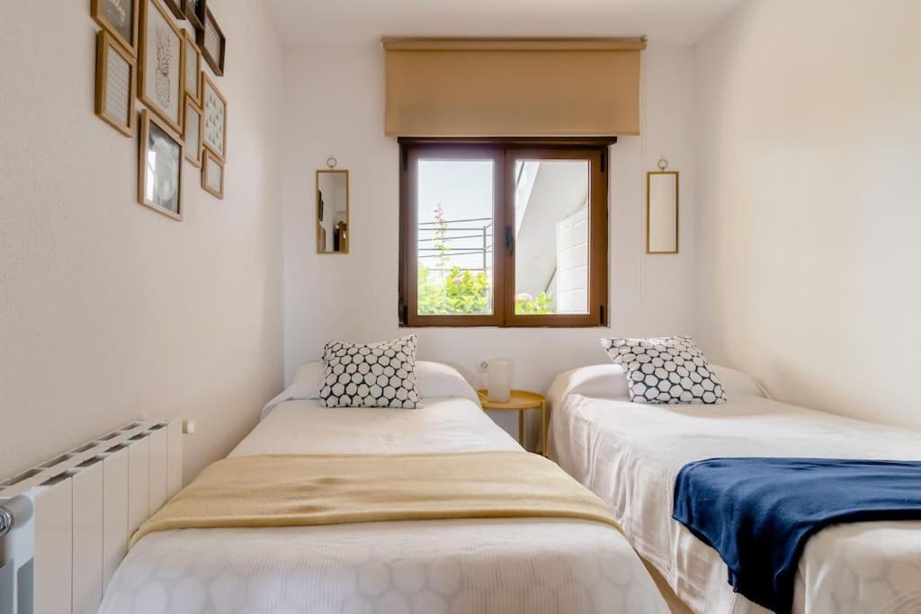 Casa De Flores - Con Jardín Privado Frente A La Playa De Apartamento Comillas