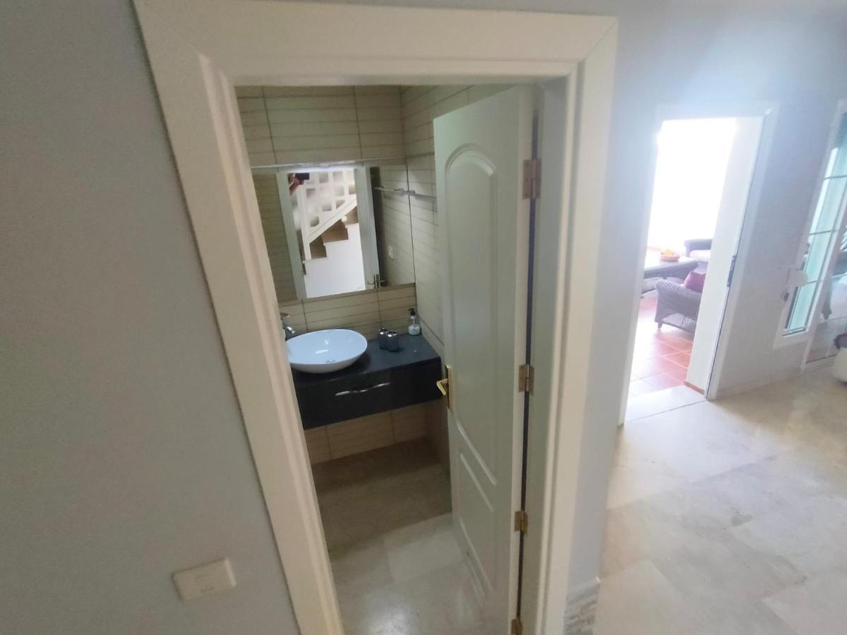 Apartamento Modern House With Large Chill Out Terrace And Jacuzzi Puerto Rico (Gran Canaria)