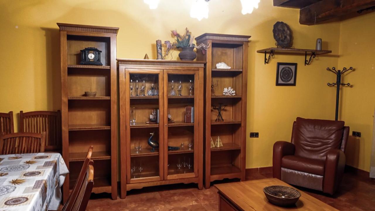 Los Almendros Rural Villa *