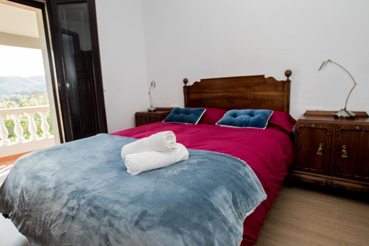 Les Serres Holiday home