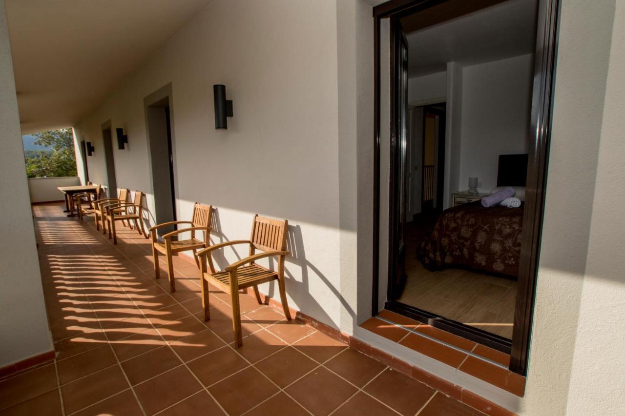 Les Serres Holiday home *