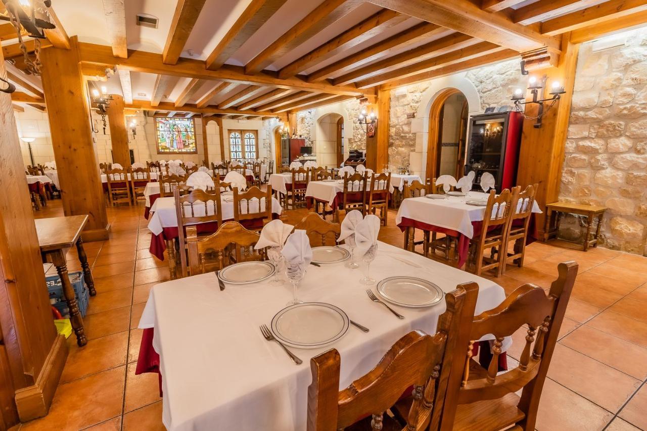 Hostal Santo Domingo De Silos Santo Domingo De Silos