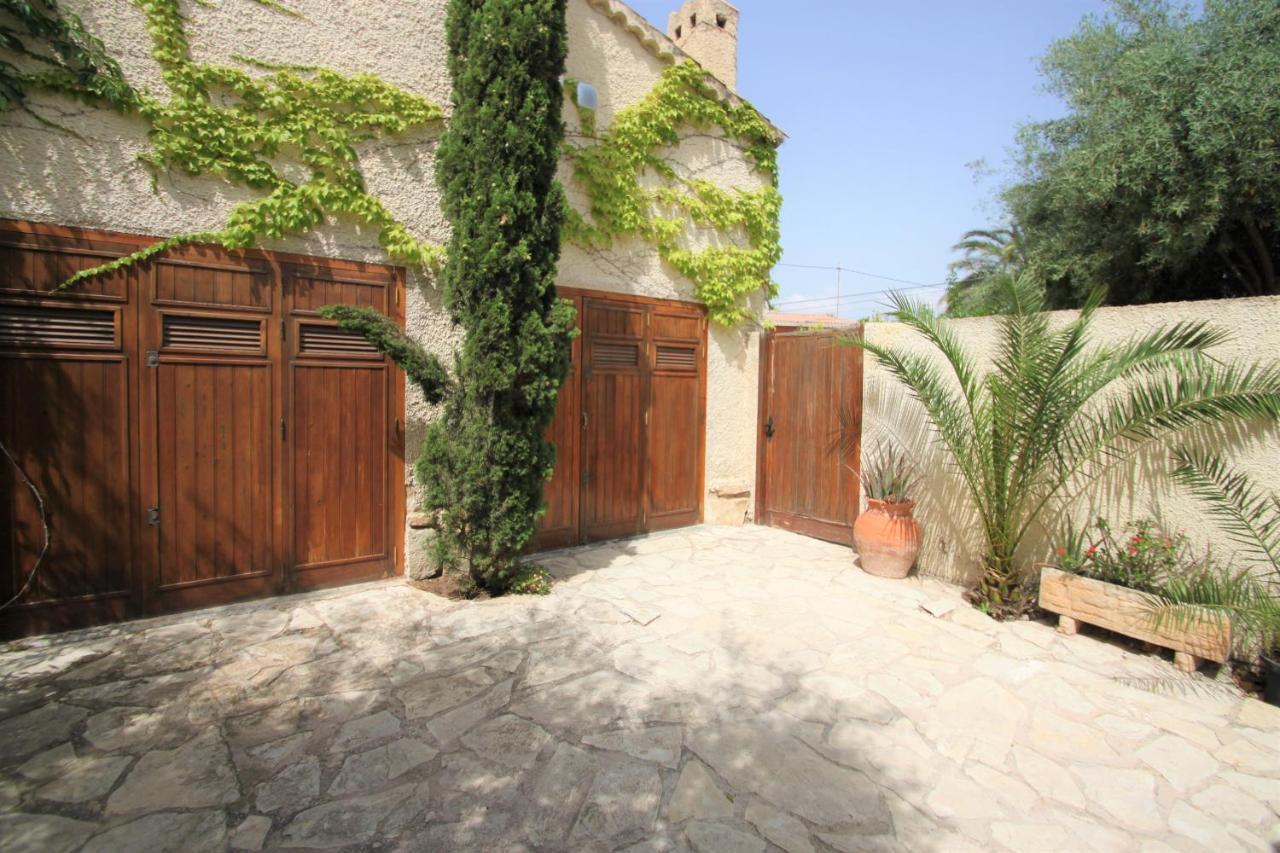 Holiday home Casaturis En Urb. La Font Sant Joan D'alacant Ch102 *