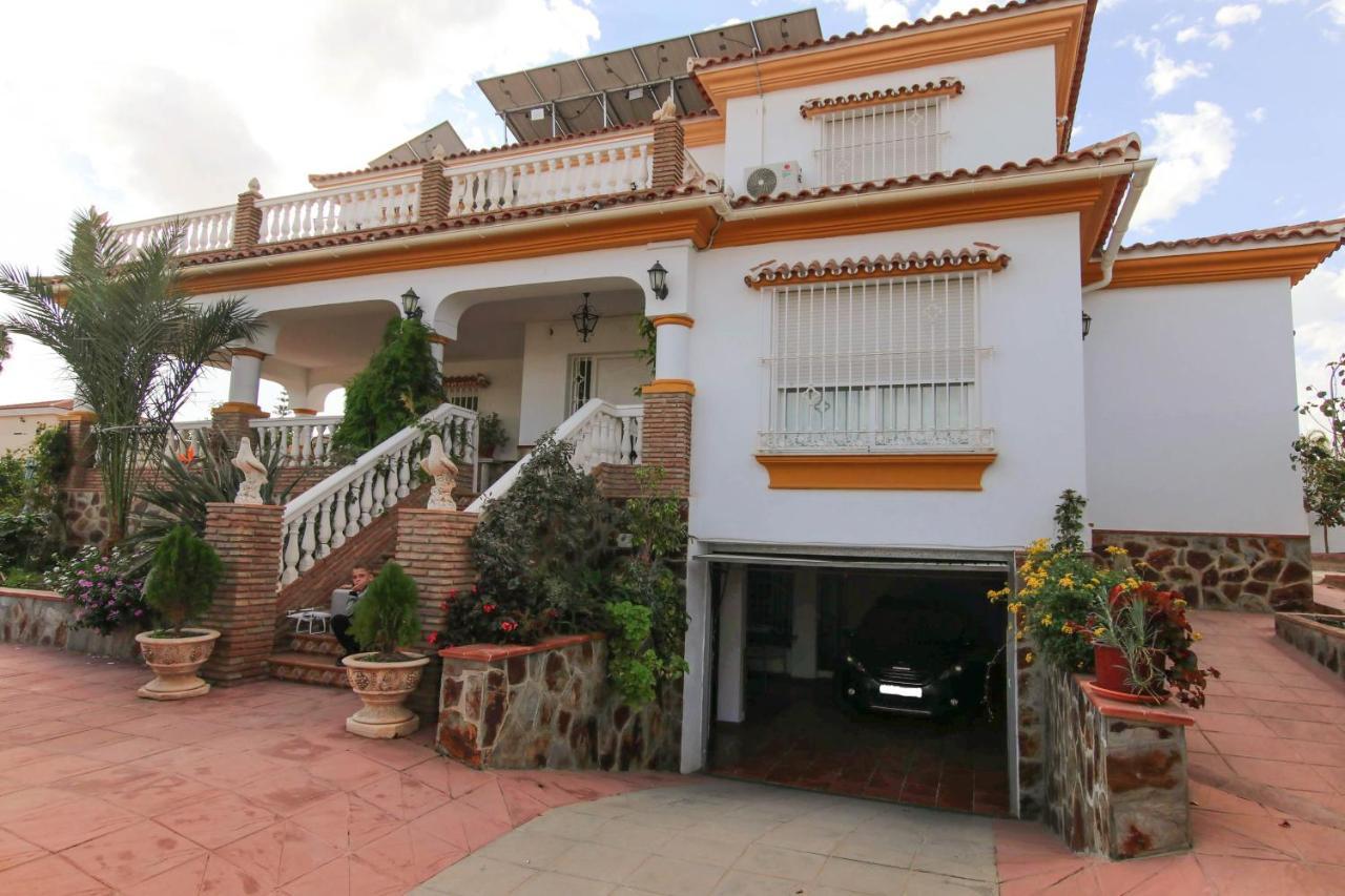 Tess Pastora Holiday home