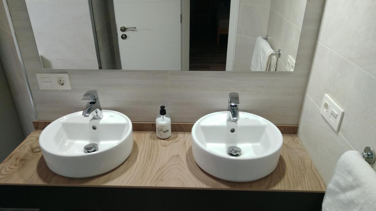 Homestay With Private Bathroom And Sea View, 50 M Del Mar *