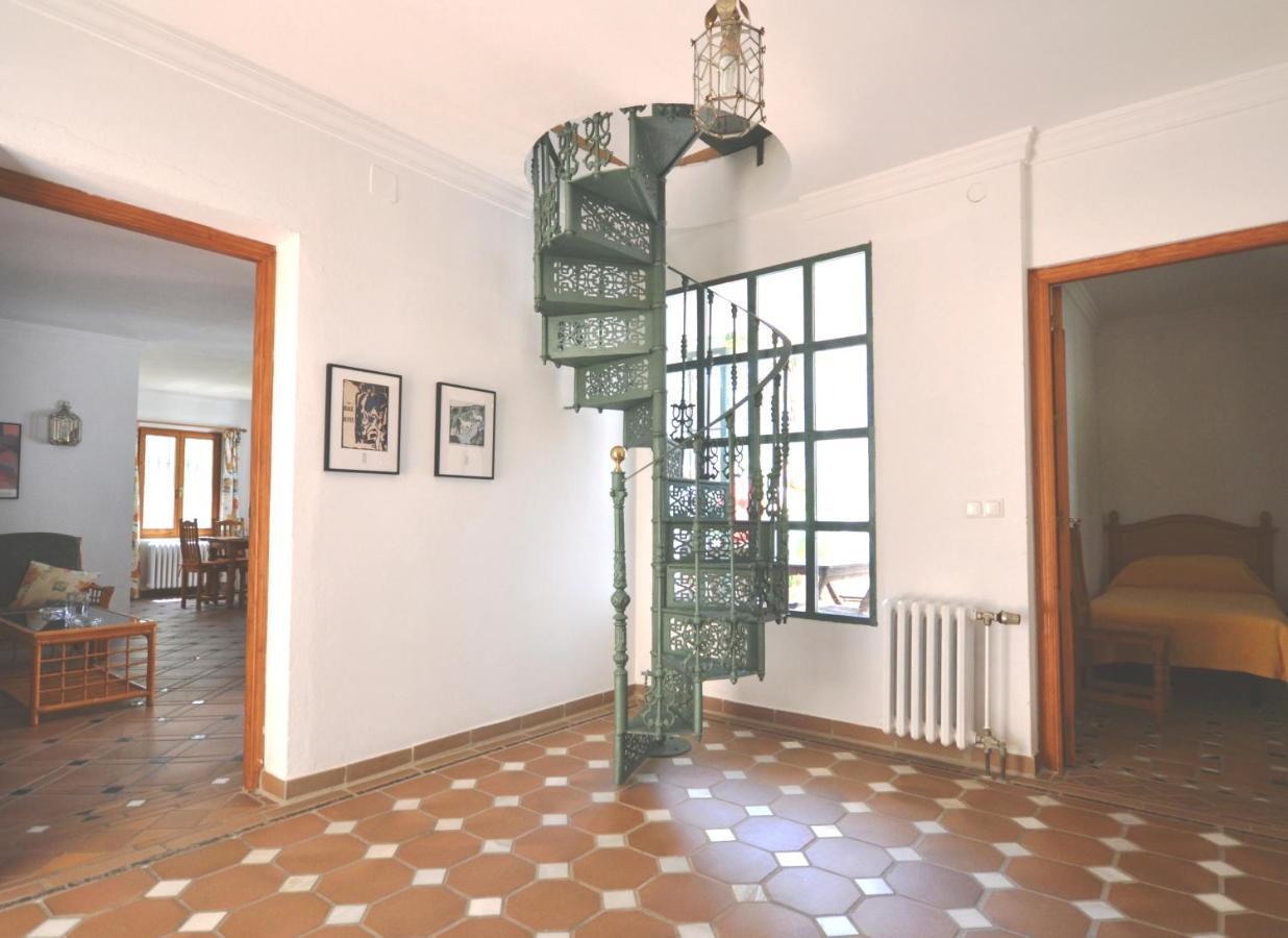 San Ambrosio *