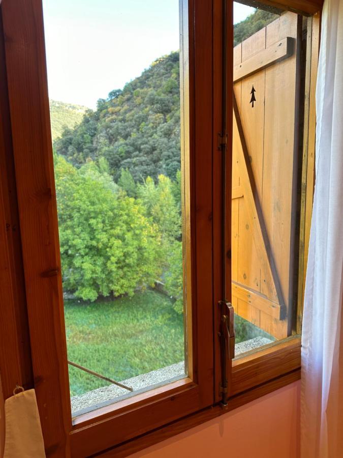 Apartamento Apartament Rialp Amb Vistes Al Riu Noguera Pallaresa *