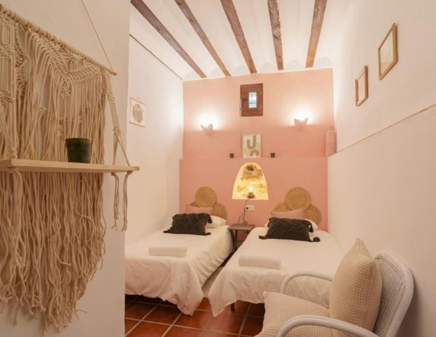 Holiday home Con Jacuzzi Y Chimenea En Paraje Unico - La Casa Del Pino Blanca