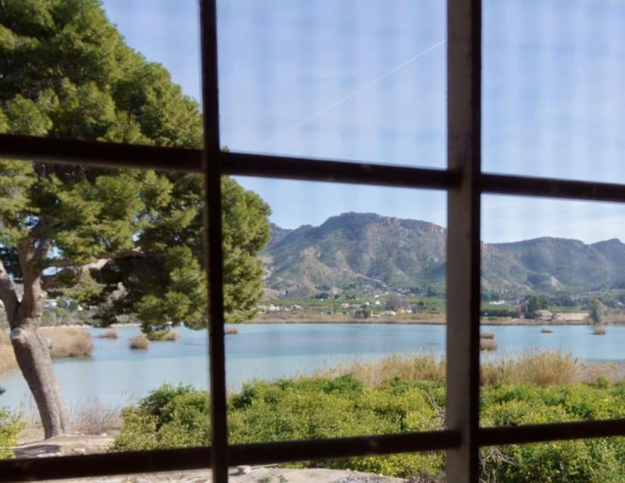 Con Jacuzzi Y Chimenea En Paraje Unico - La Casa Del Pino