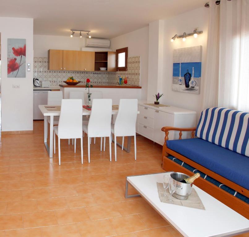 Typic Sandic Apartment Es Canar (Ibiza)
