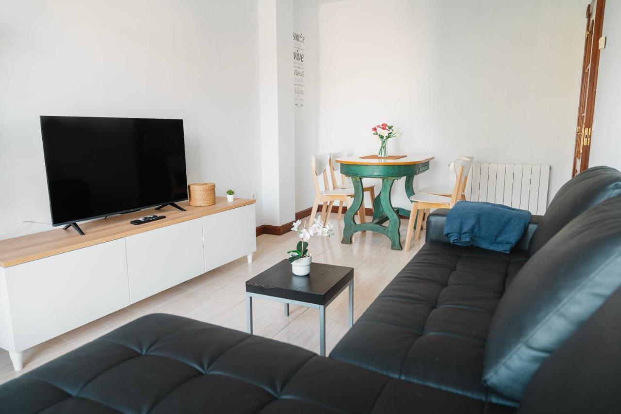 Apartment Apartamento Pinares De *