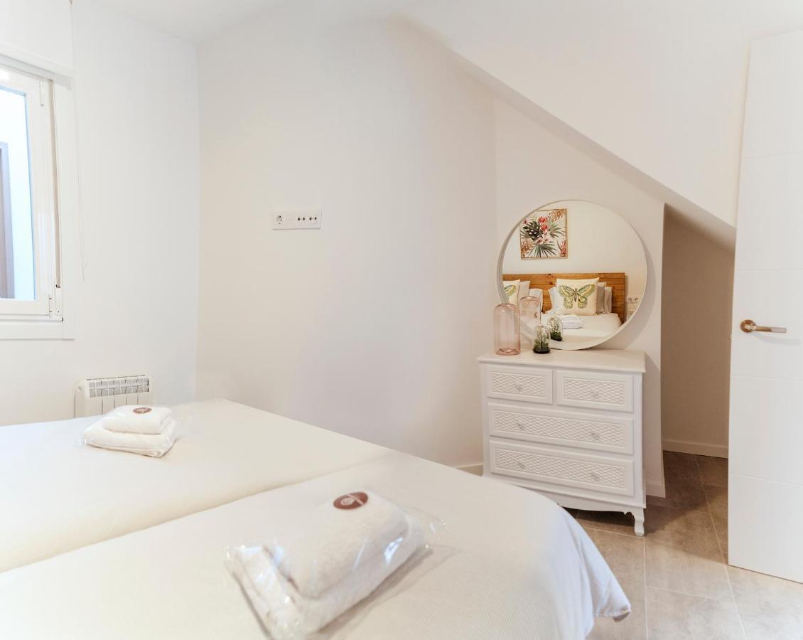 Apartment Duplex Camino De Santiago I, Ii Y Iii, Rua Real 26 Y 28, Zona Monumental,