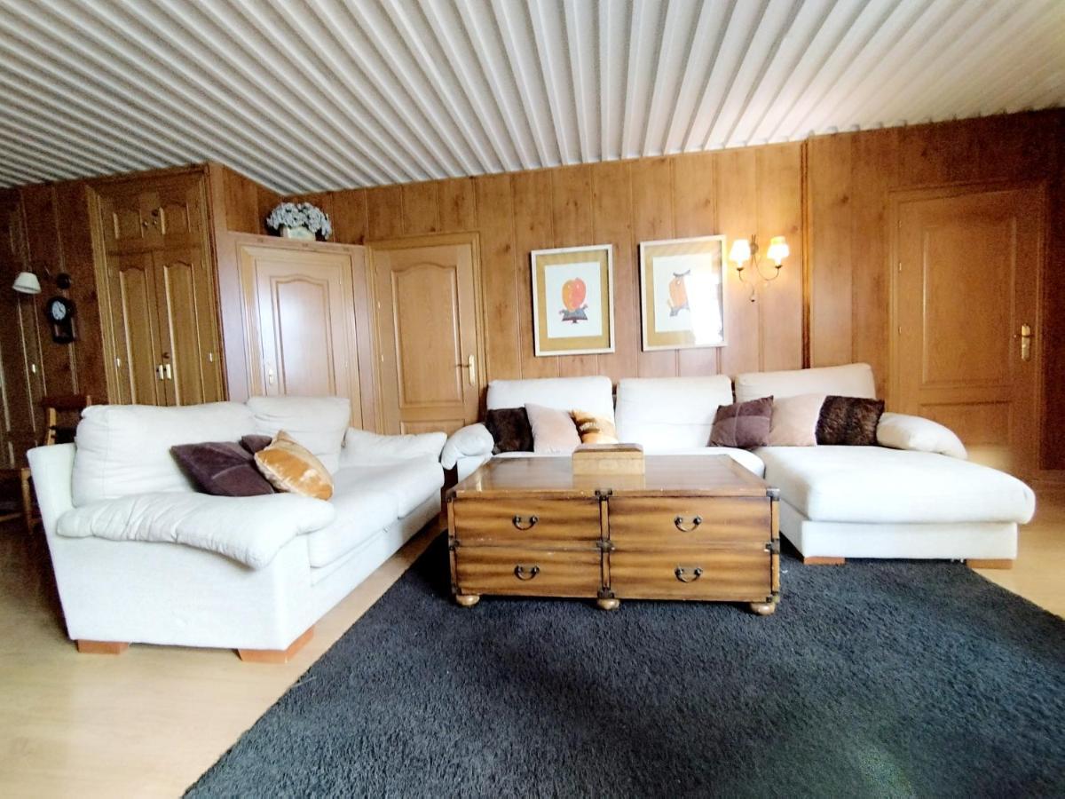 Apartment Europa 3 Y 2 Banos Con Parking Y Wifi By Surynieve Borrar