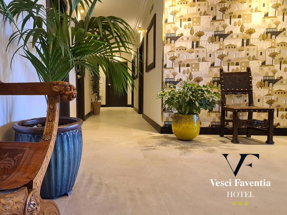 Hotel Vesci Faventia Huétor-Tájar