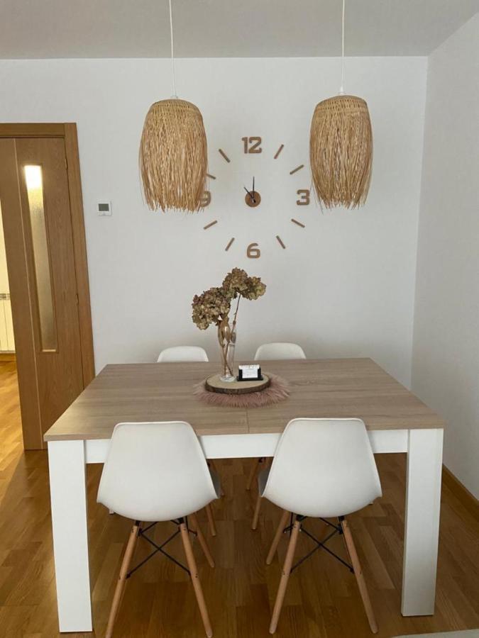 Apartamento Con Piscina
