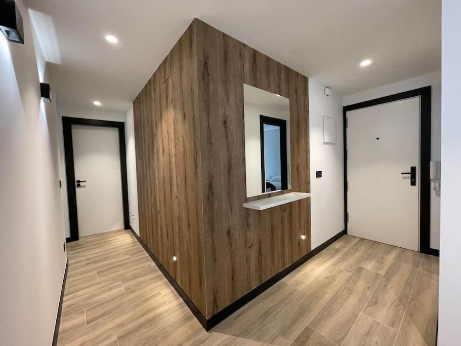Mk77 Serranos Apartamento *