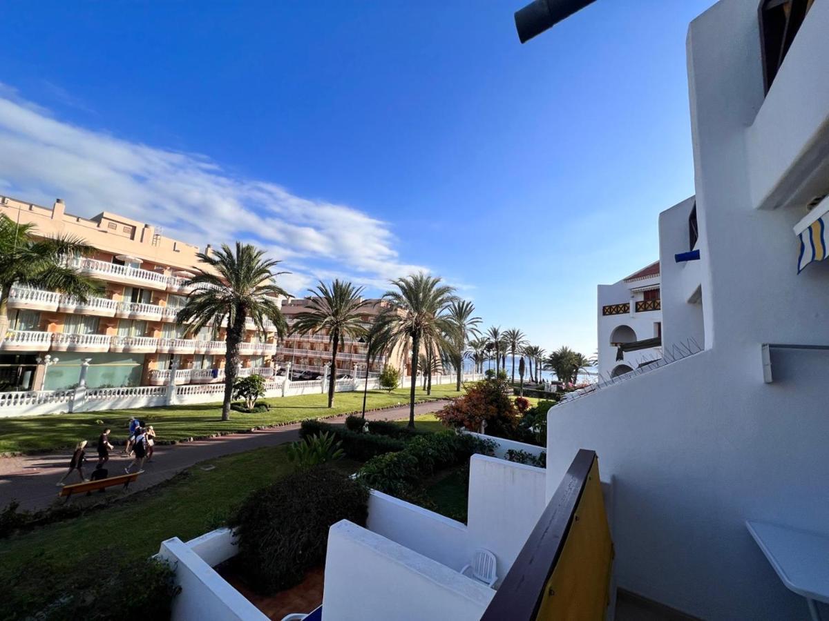 Seafront New Modern Study Ps3 Apartamento Playa de las Américas