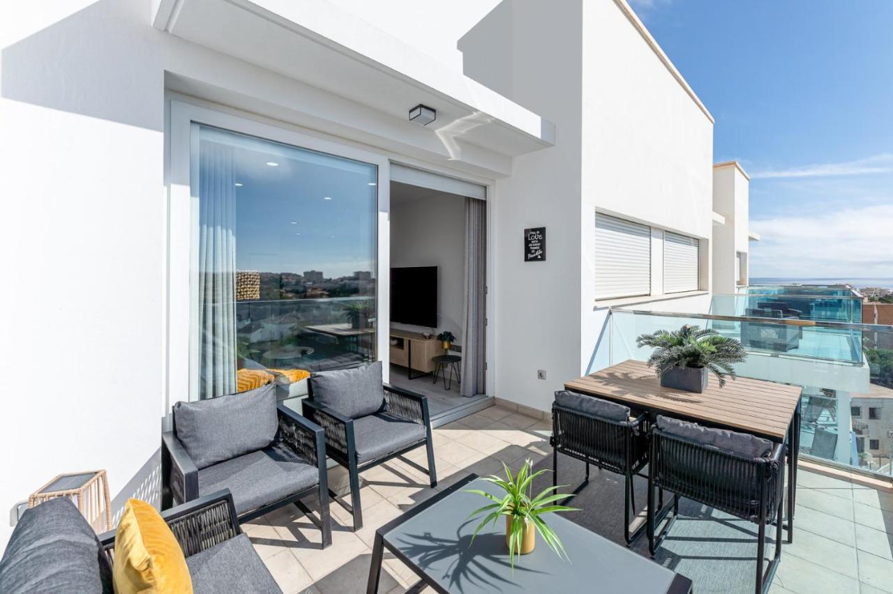 Lujoso De 2 Con Vistas Apartment