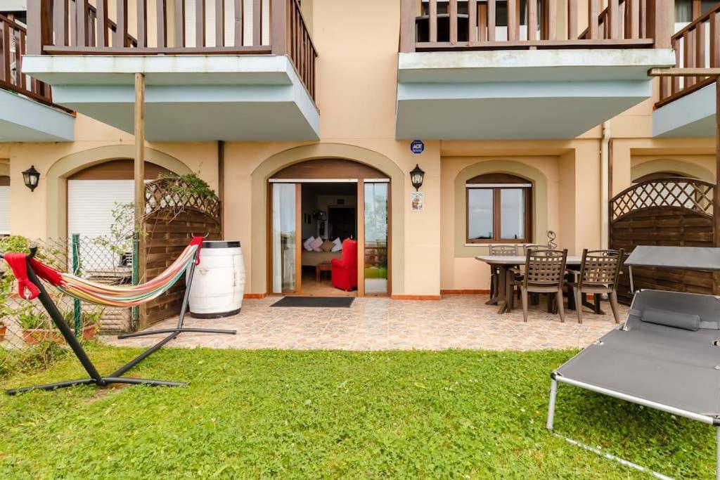 Casa De Flores - Con Jardín Privado Frente A La Playa De Apartamento *