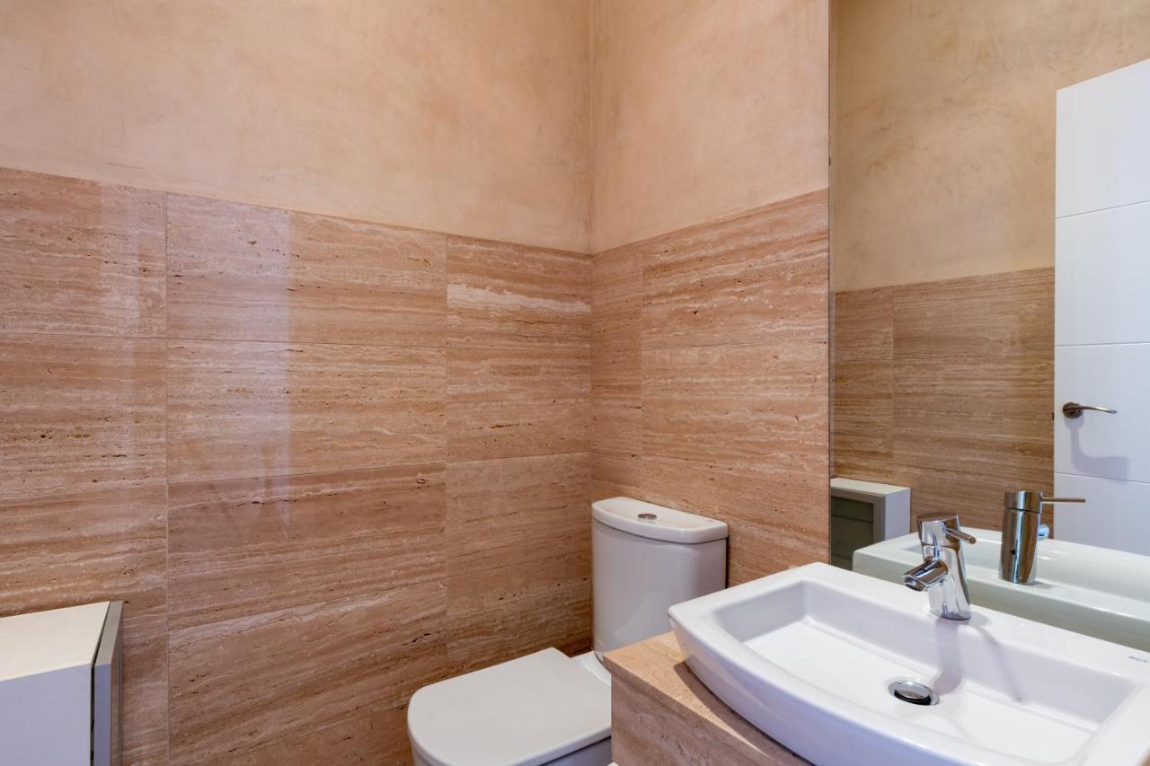 Cathedral Apartment, Upper Floor * Sevilla