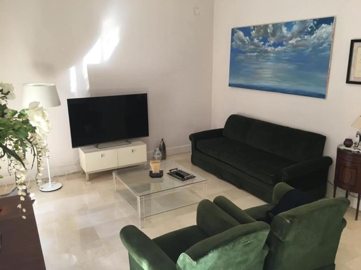Chic E Classic Apartment *