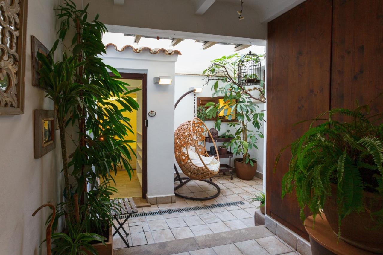 Casa Catalina Pensión 2*