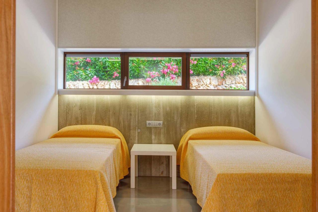 Villa Ullastres Ses Alzines *