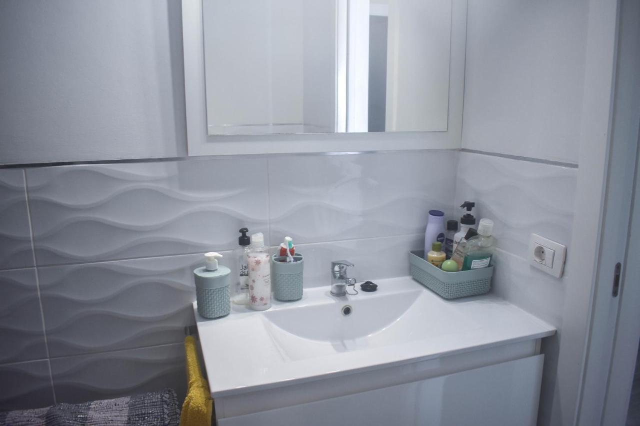 A Un Salto Del Mar Wifi Apartment
