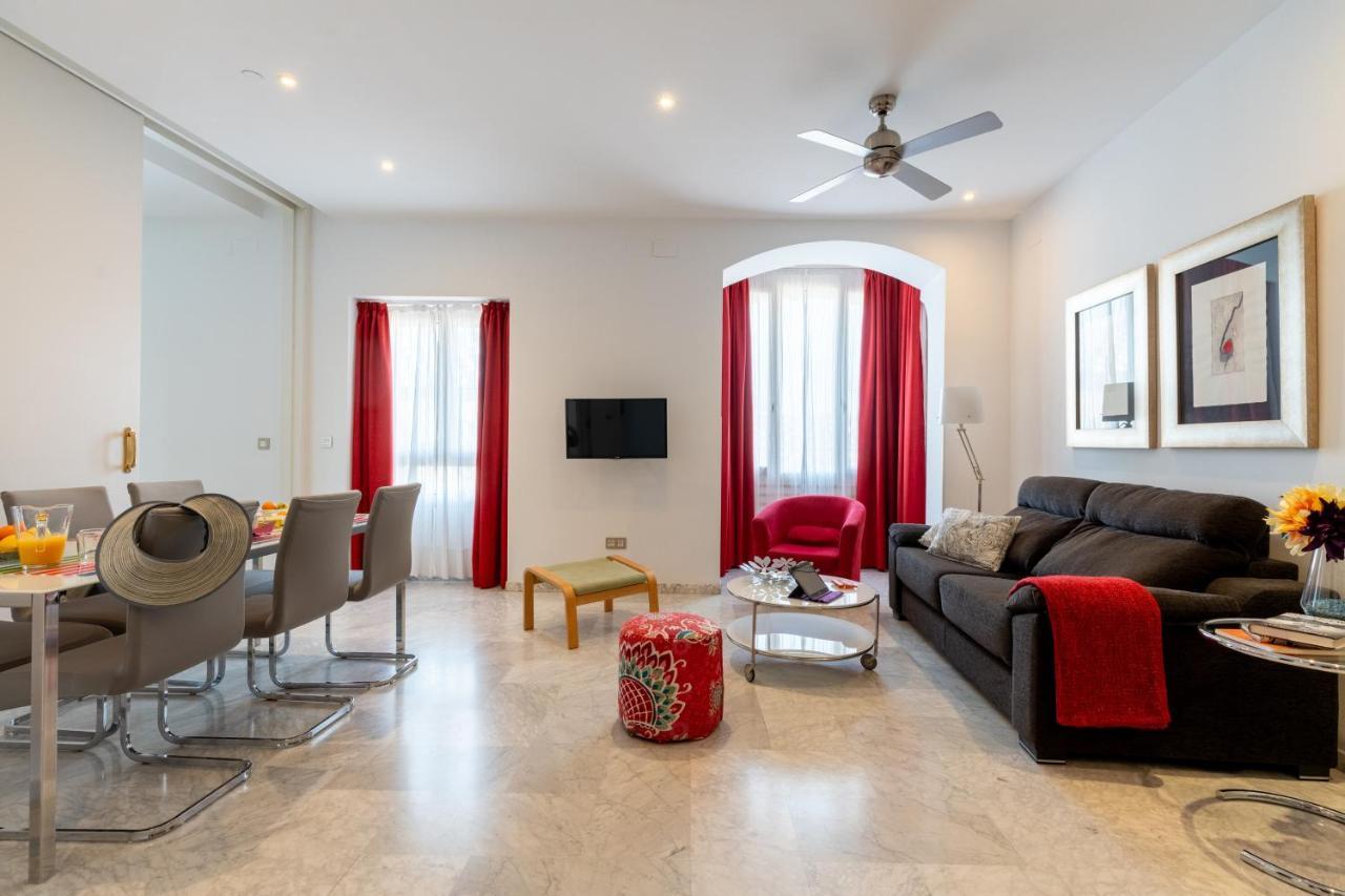 Puerta Jerez Apartment Seville