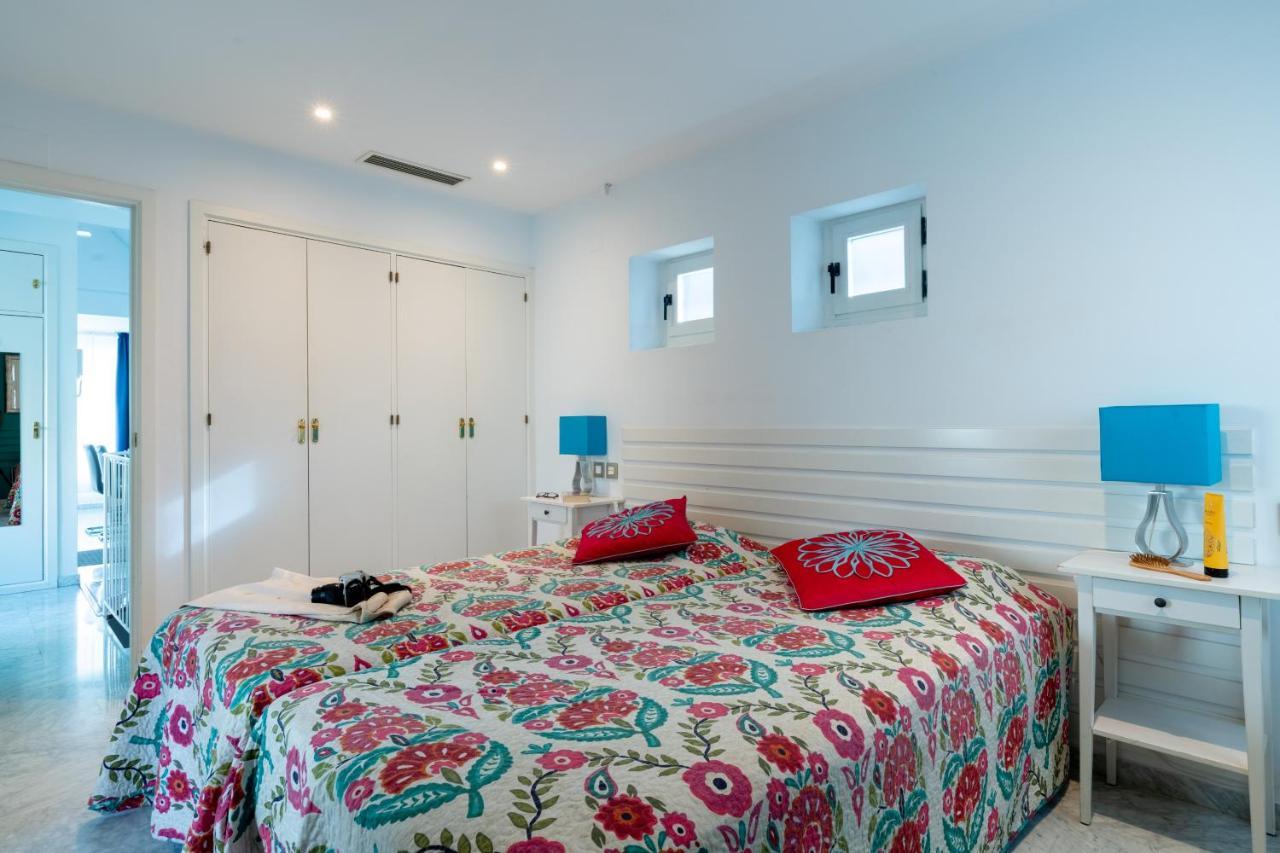 Puerta Jerez Apartment Seville