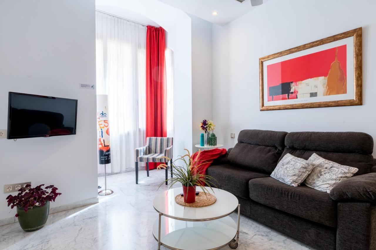 Puerta Jerez Apartment *