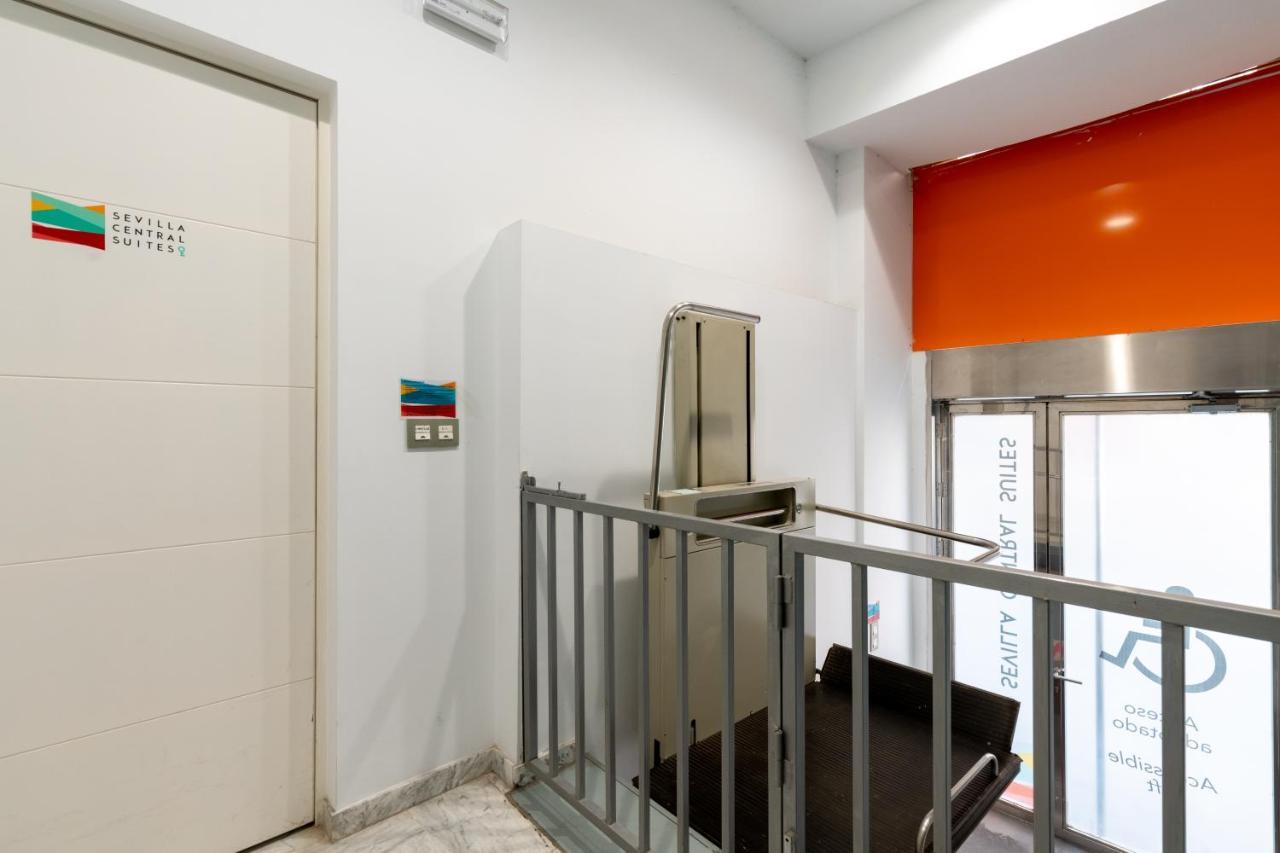 Puerta Jerez Apartment *