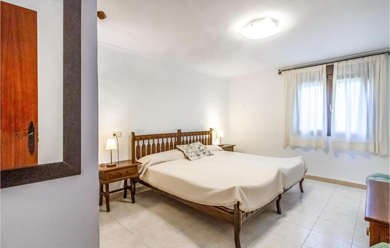 Holiday home Holiday Home Vista Ifach By Interhome
