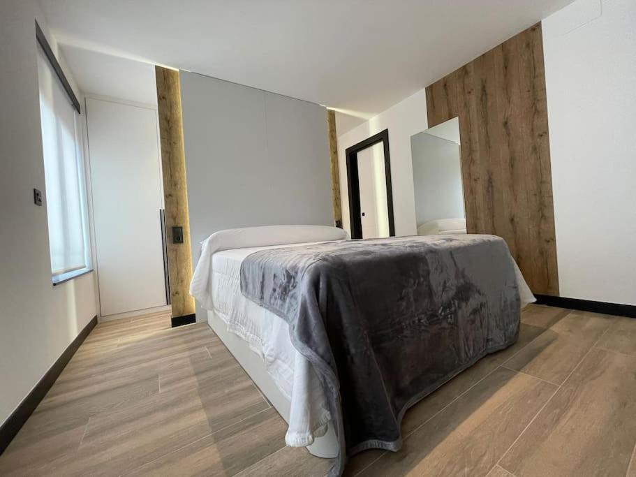 Apartamento Mk77 Serranos *