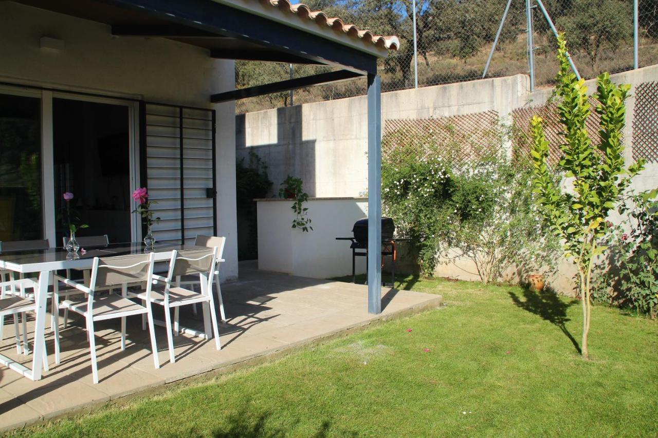 Lavanda Con Piscina