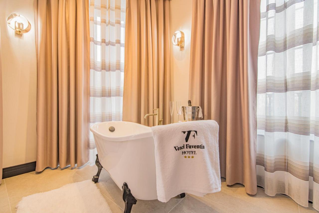 Vesci Faventia Hotel 3*