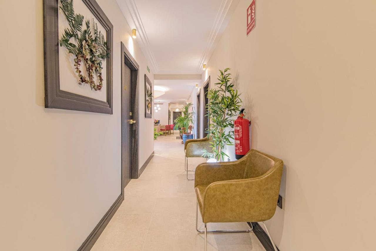 Vesci Faventia 3* Huétor-Tájar