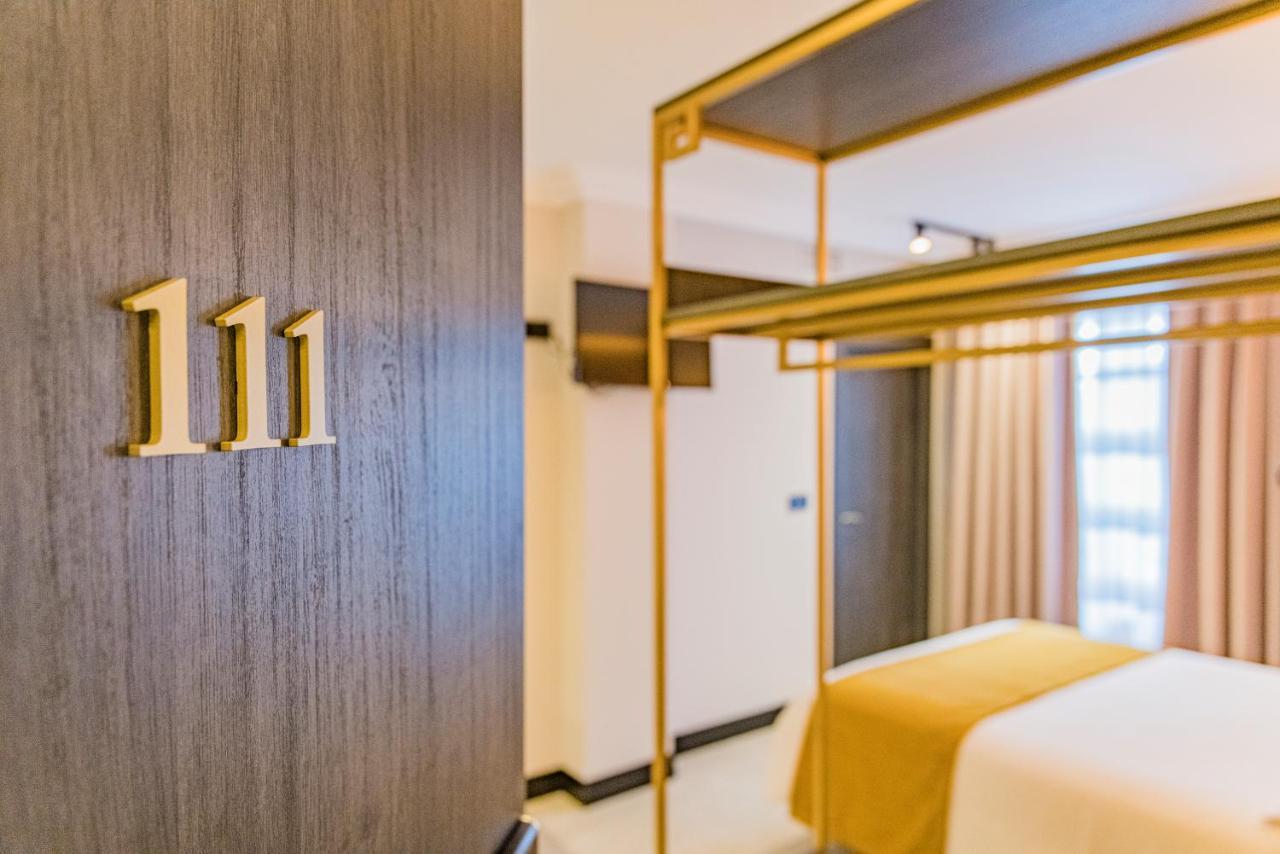 Hotel Vesci Faventia 3*