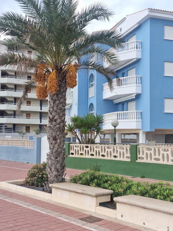 The Across The Street Apartamento